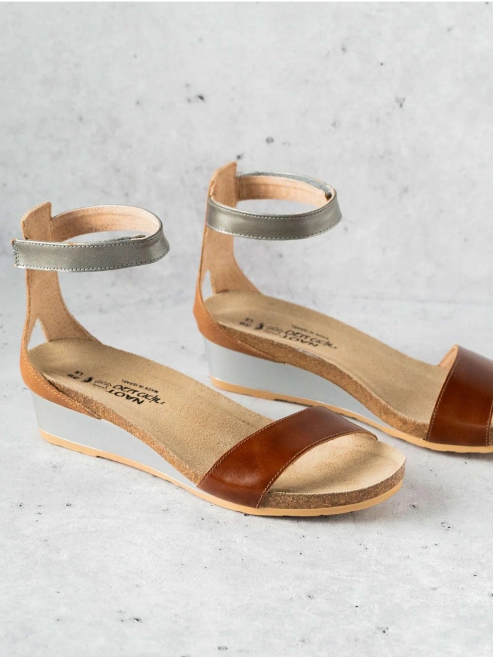 Naot pixie wedge sandals women size 10 Brown and Silver Wedge Sandals